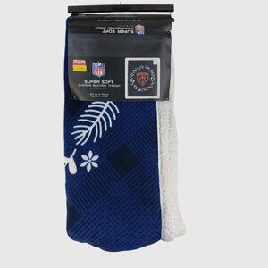 NFL Chicago Bears Super Soft Sherpa Backed Throw Blanket 60" X 70"